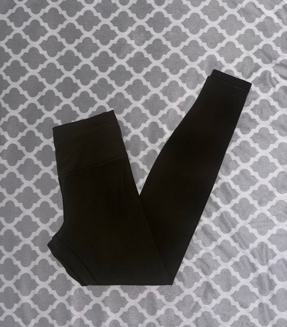 Size 8 Lululemon leggings